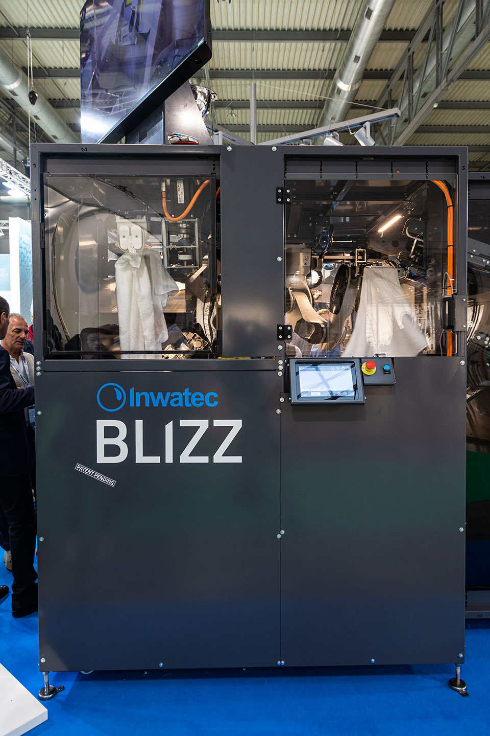 Inwatec – BLIZZ Roboter